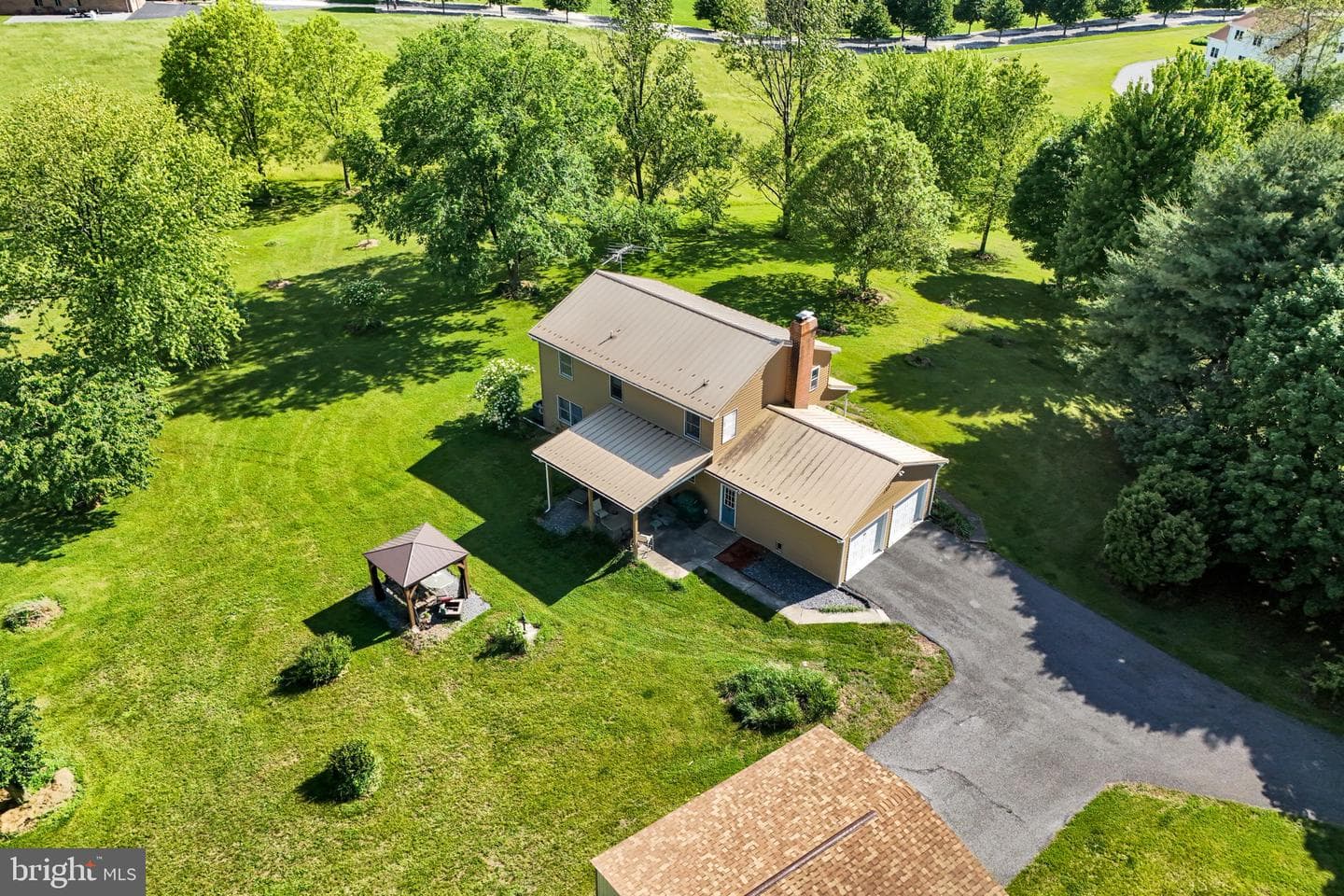 720 Seitz Dr photo 5