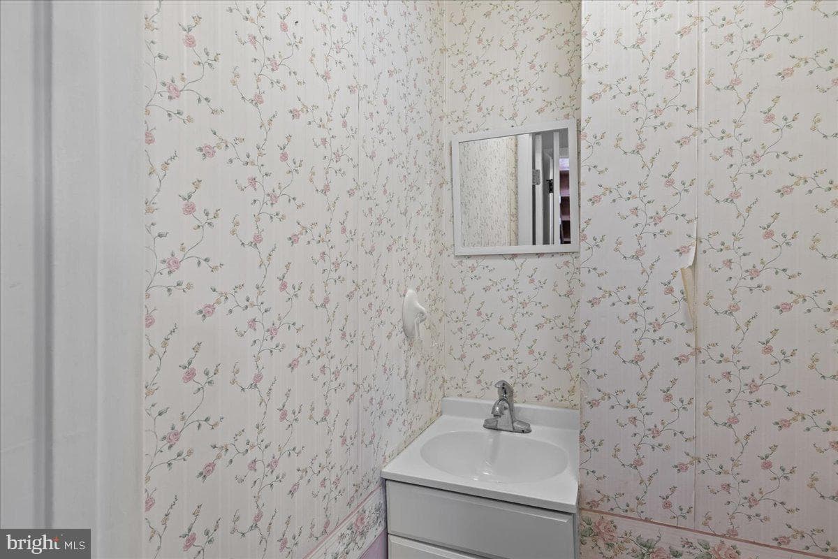 170 White Dogwood Drive photo 7