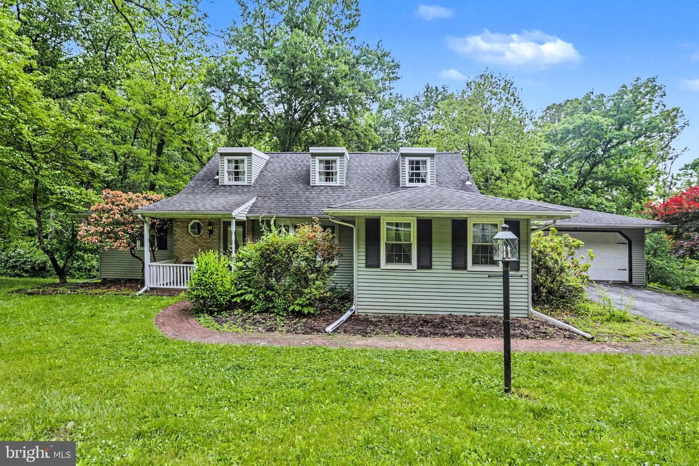1150 S York Road, Dillsburg