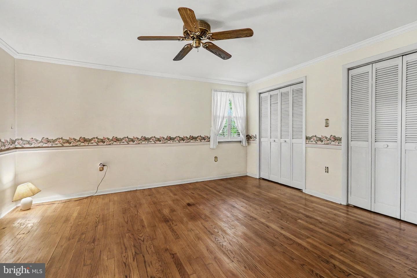 1150 S York Road photo 15