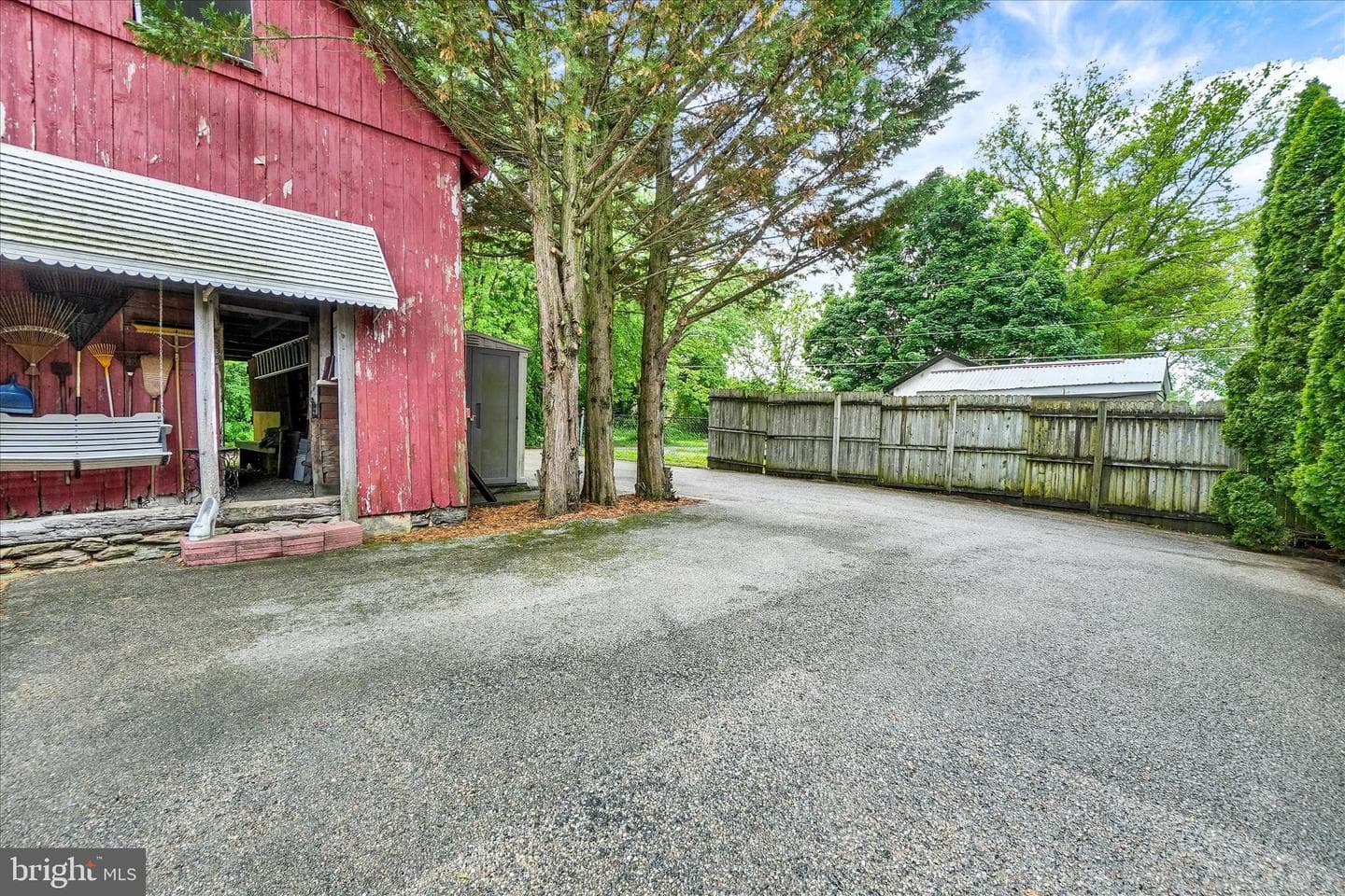 114 Church Street photo 46