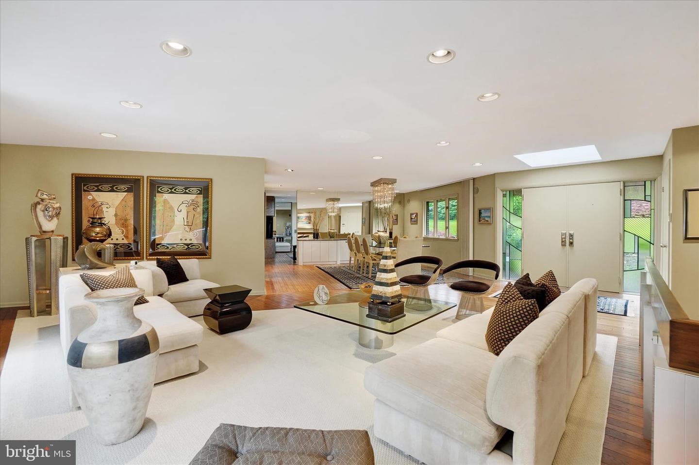 167 N Strathcona Drive photo 4