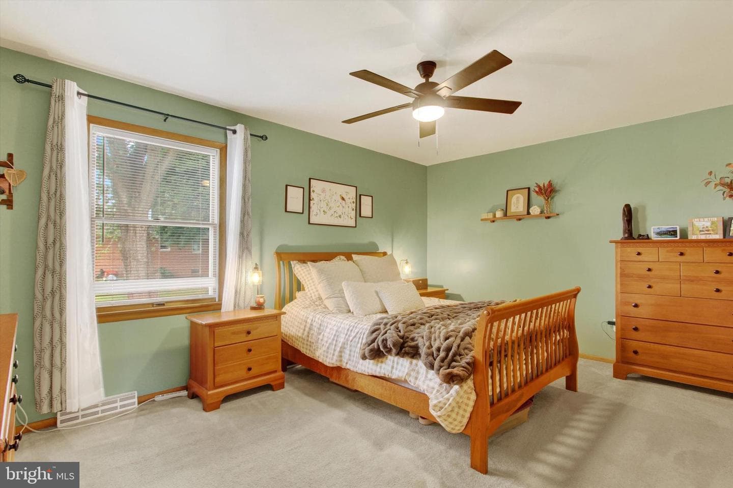 1 Cardinal Drive photo 17