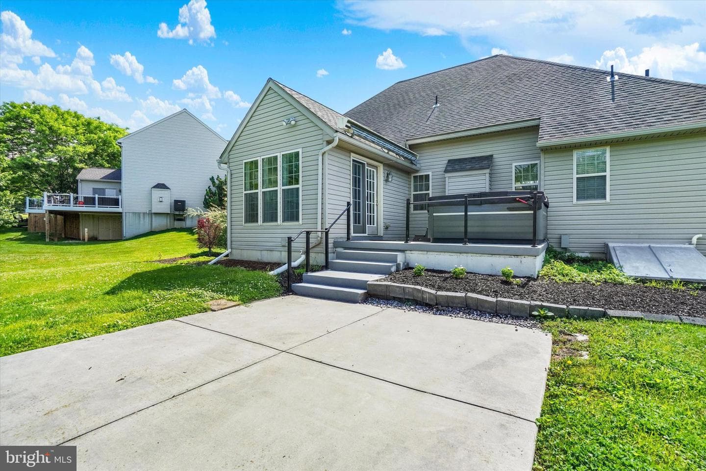 558 Monarch Drive photo 30