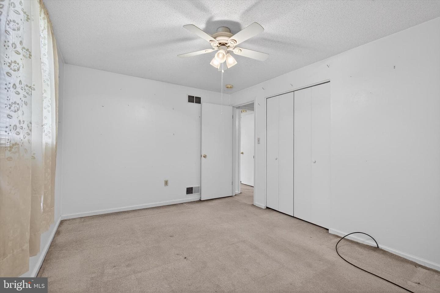 1440 Equestrian Drive photo 14