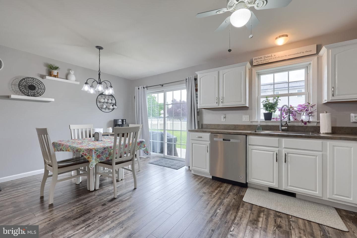 75 Joan Drive photo 11