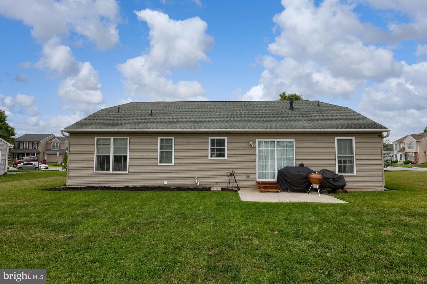 75 Joan Drive photo 31