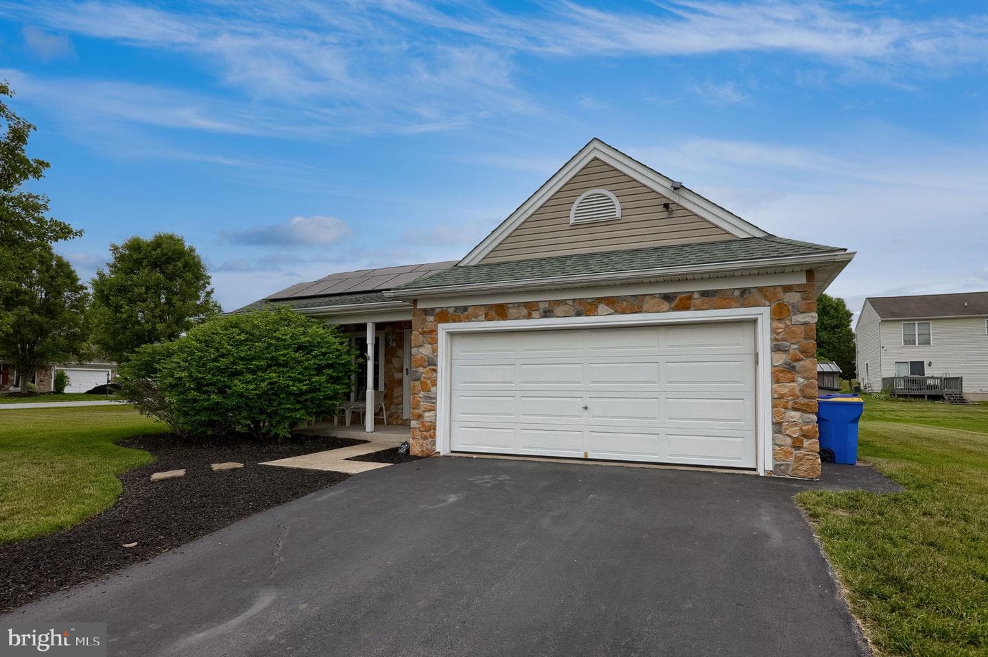 75 Joan Drive photo 33
