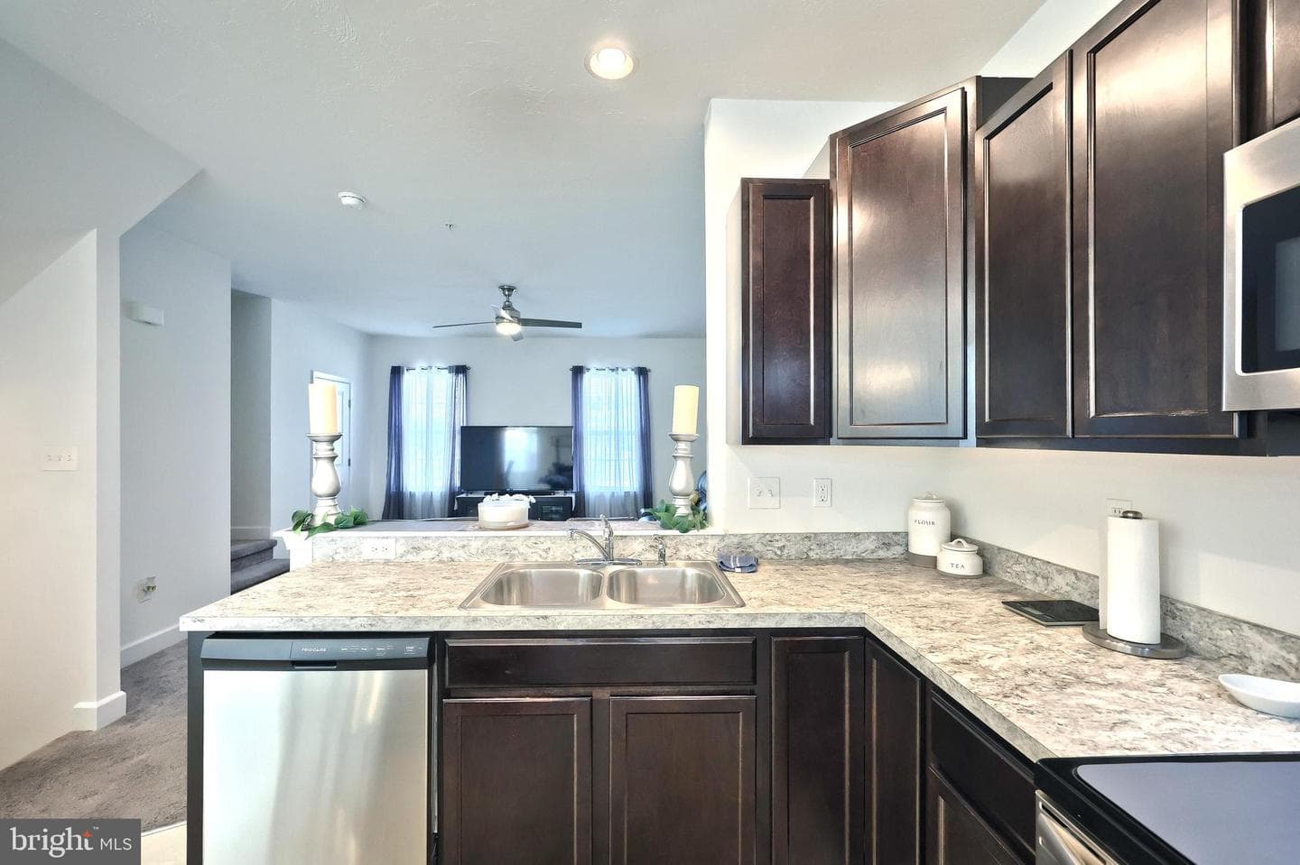 27 Holstein Drive photo 25