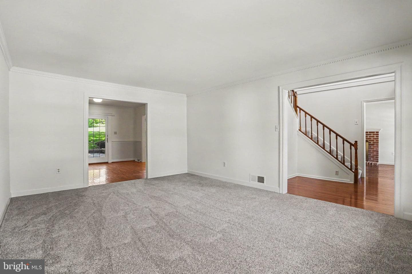 2870 Travis Court photo 13