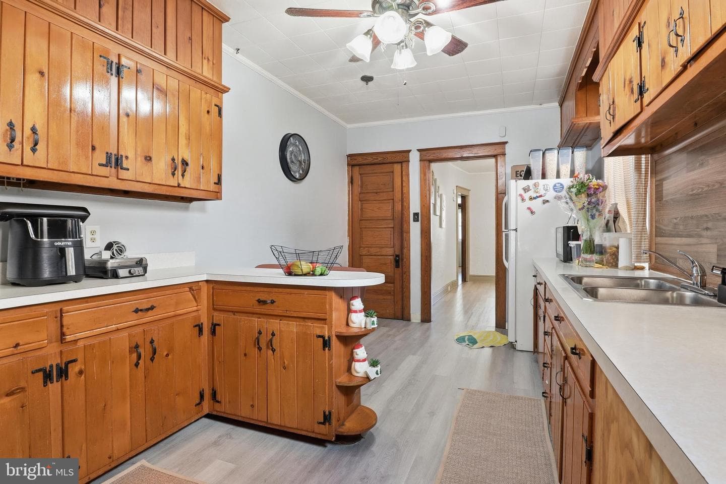 55 E Cottage Place photo 13