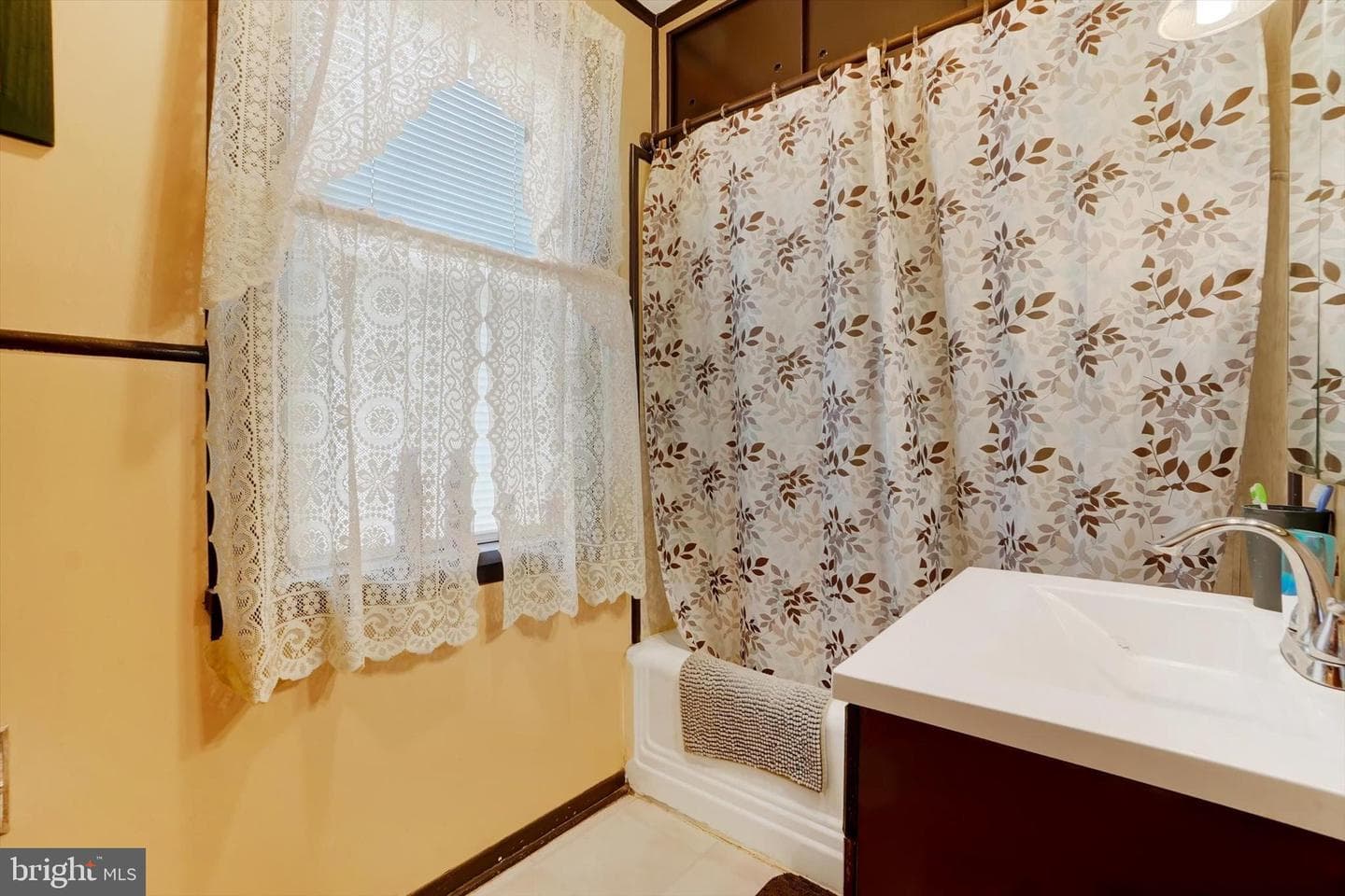 44 Glen Avenue photo 10