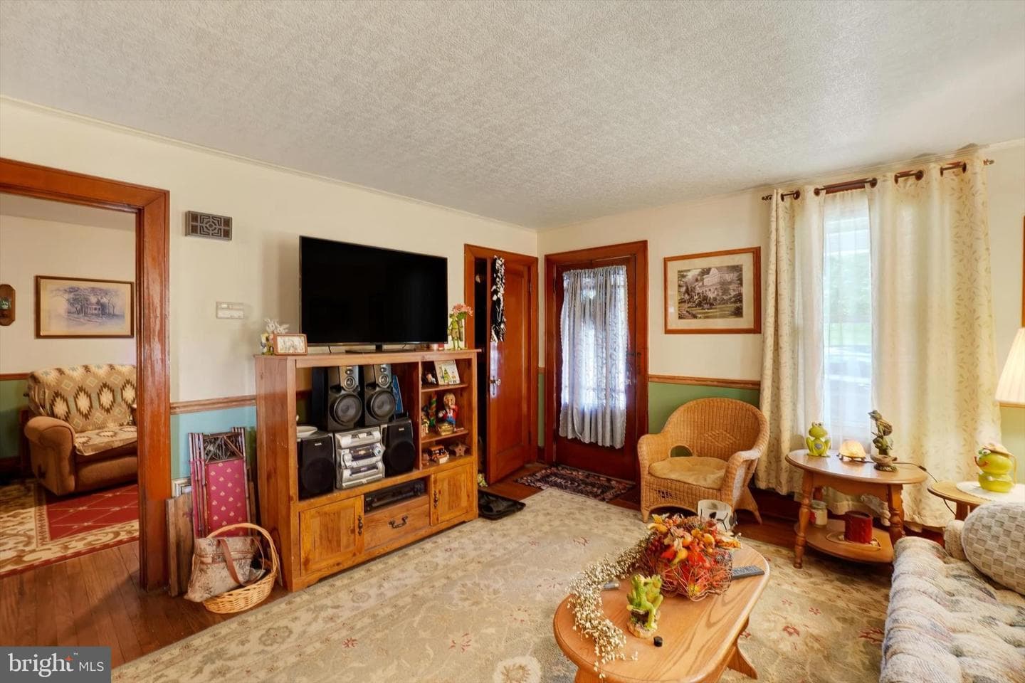 44 Glen Avenue photo 6