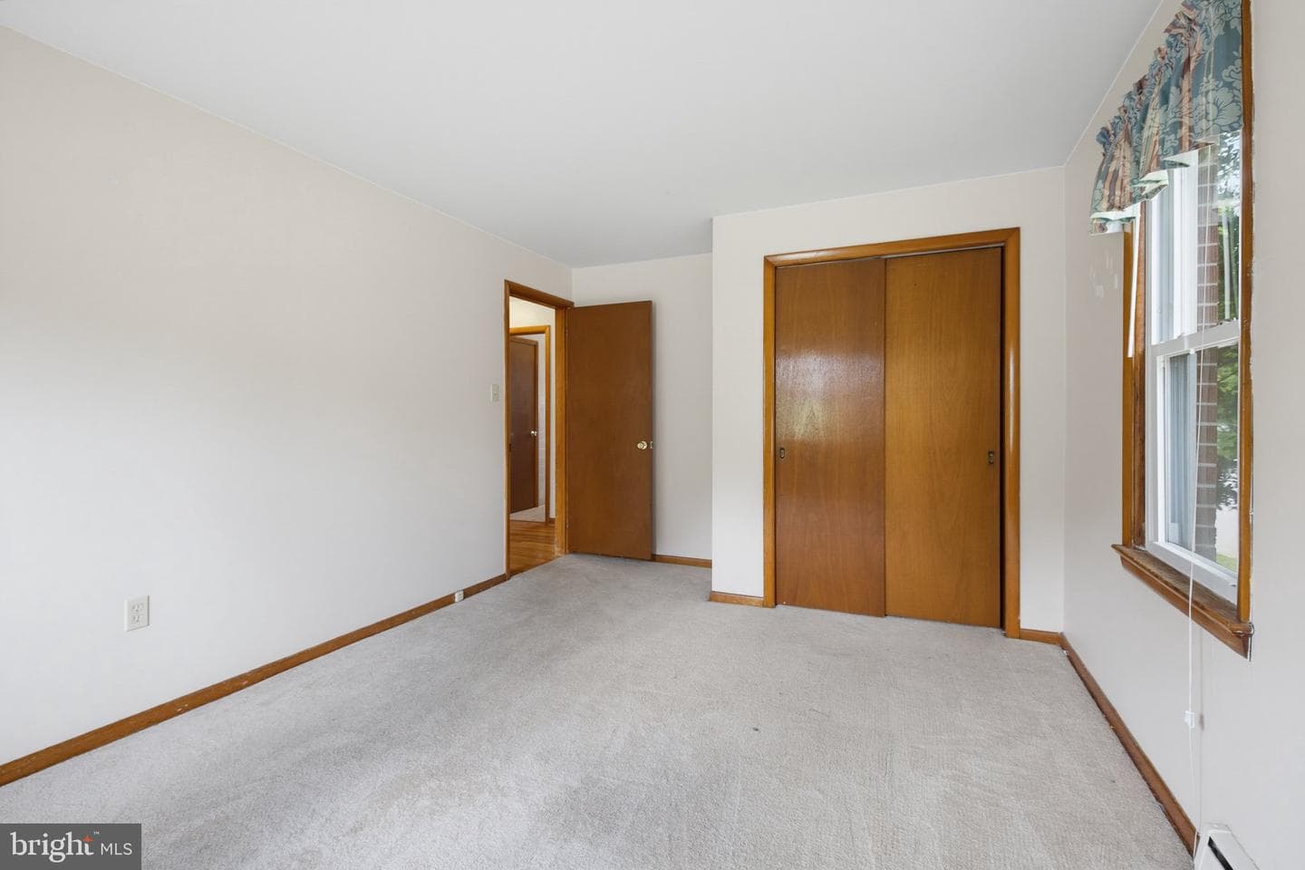 144 Bond Street photo 23