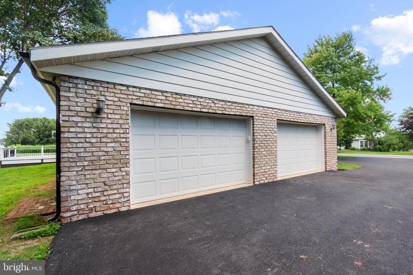 771 Plank Road photo 57