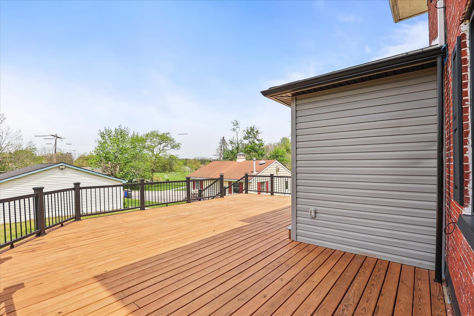 310 Hanover Road photo 42