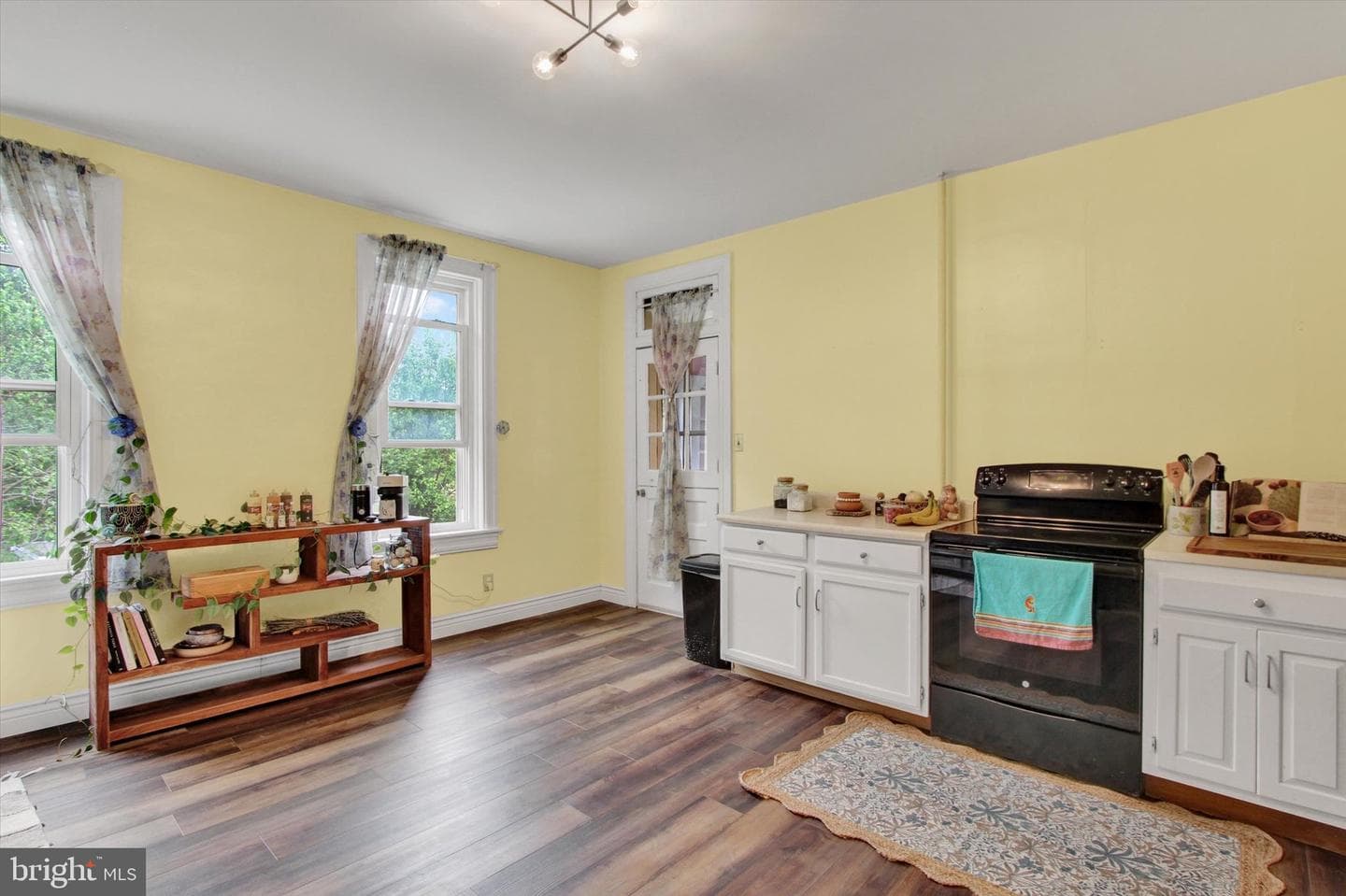 46 S Franklin Street photo 11