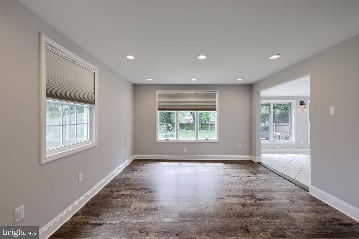 488 Hillcrest Road photo 18