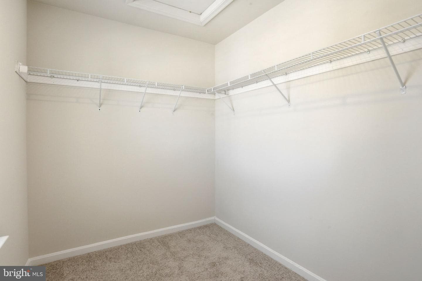 380 Locust Run Drive photo 19