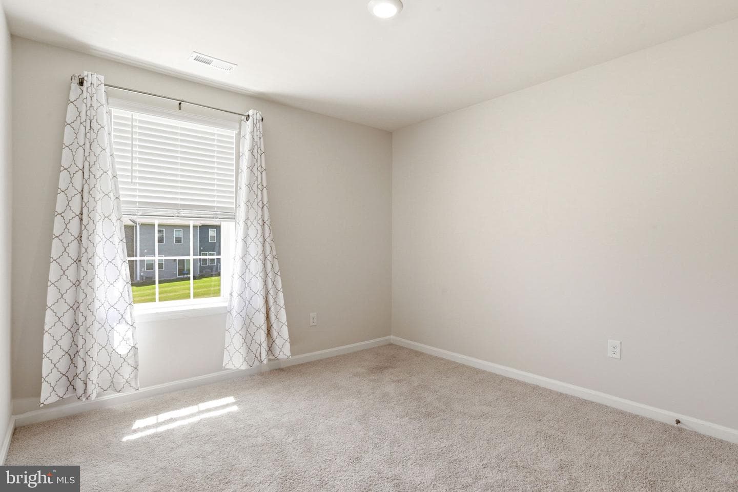 380 Locust Run Drive photo 21