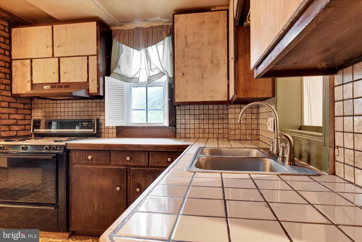 2560 N Sherman Street photo 14