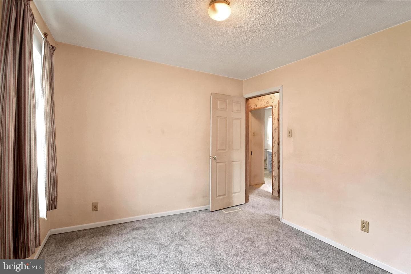 2560 N Sherman Street photo 25