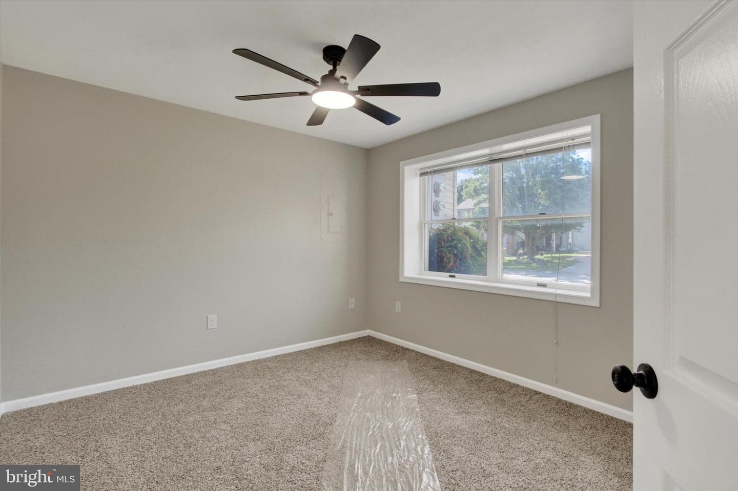 443 Springbrook Court photo 10