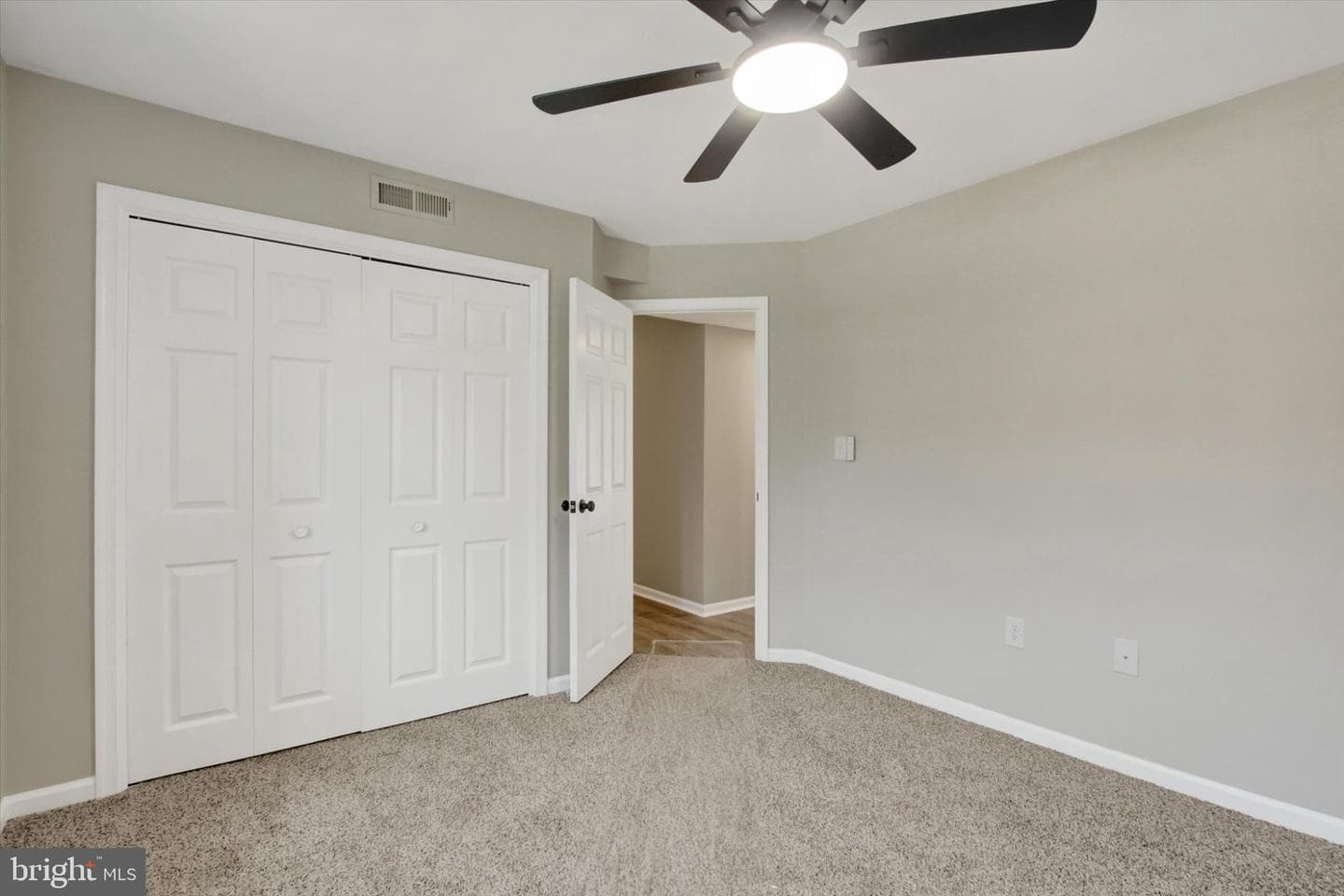 443 Springbrook Court photo 12