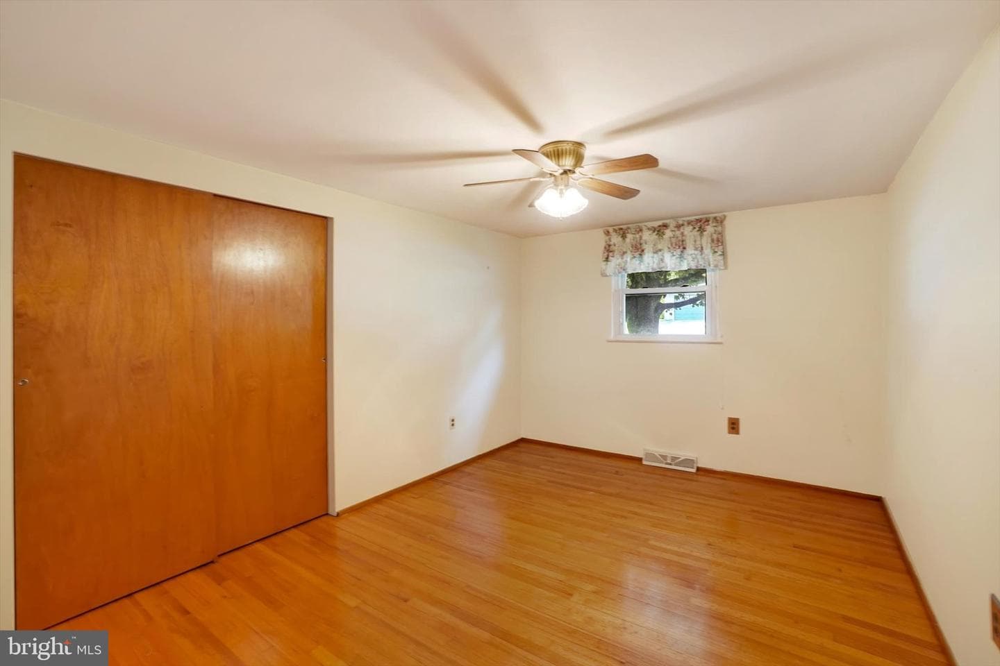 545 Skyview Drive photo 10