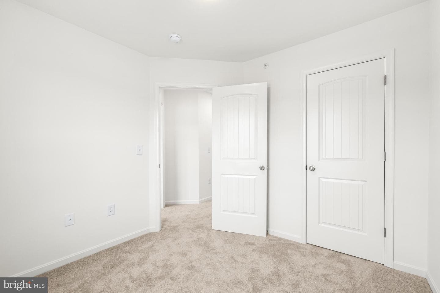 454 Bradford Drive photo 19