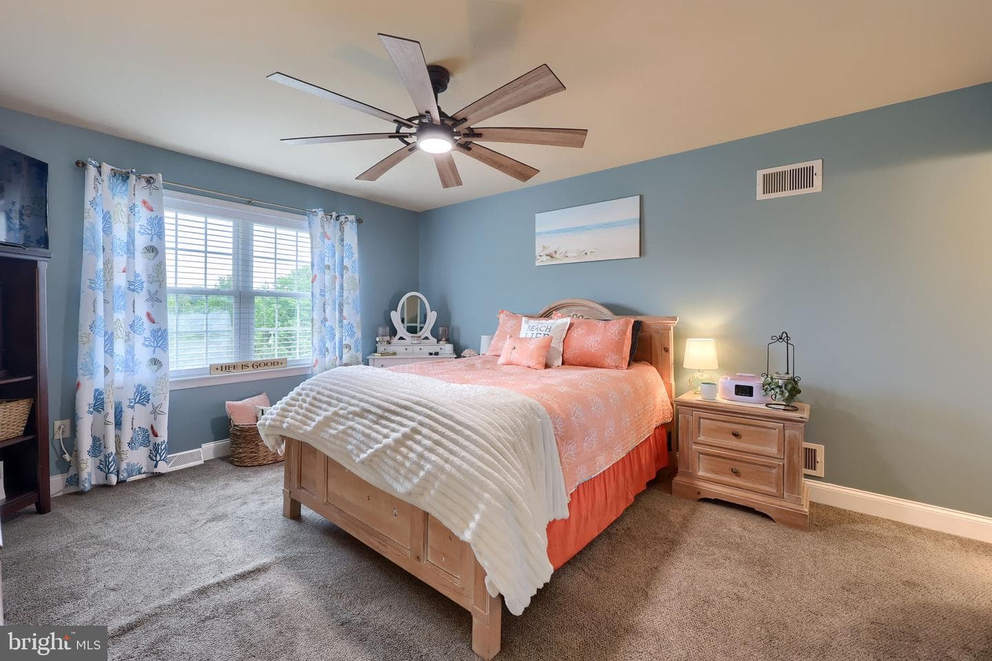 745 Thomas Armor Drive photo 21