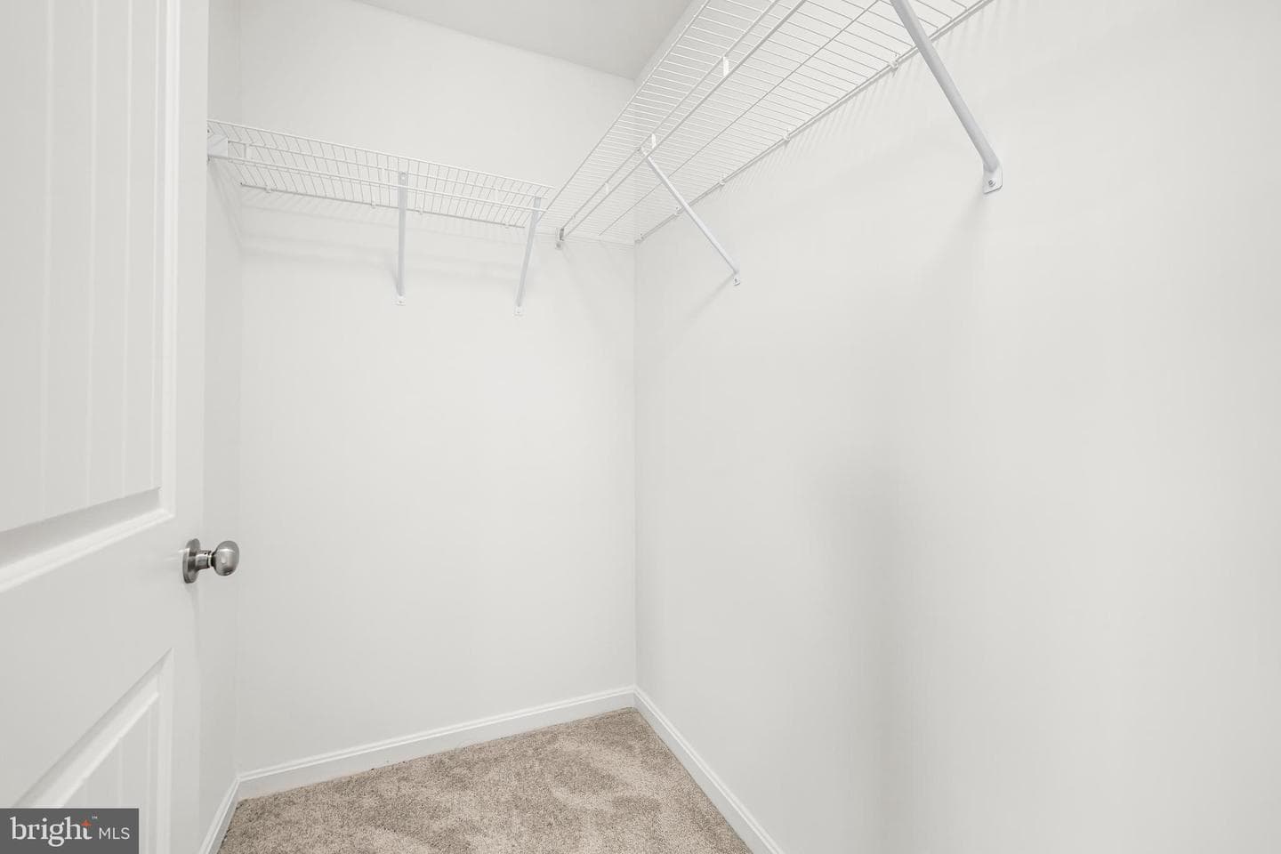 452 Bradford Drive photo 15