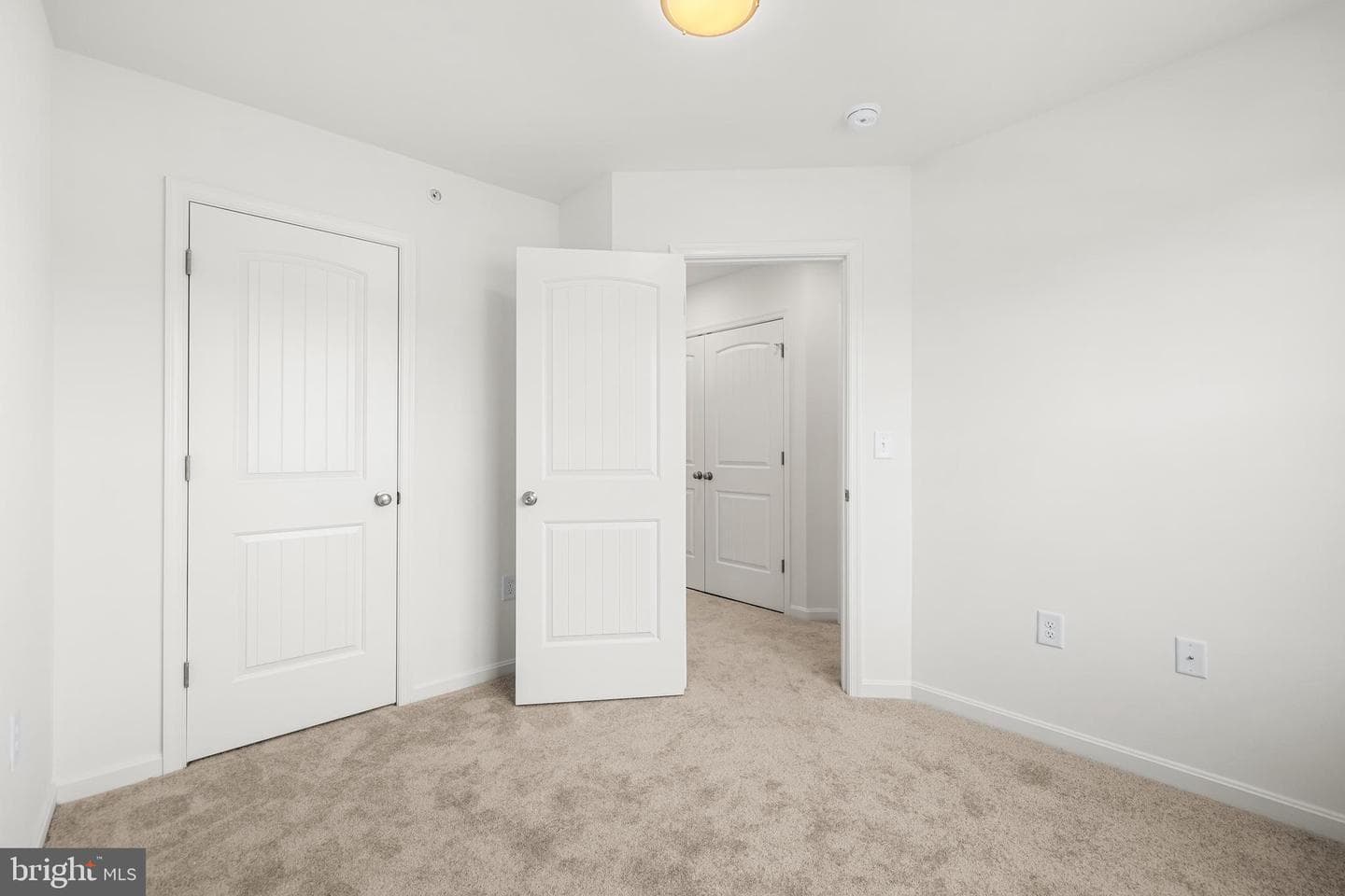 448 Bradford Drive photo 16