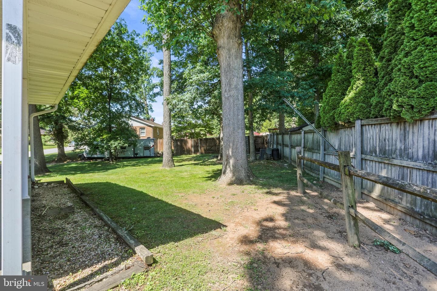 26 Laurel Drive photo 38