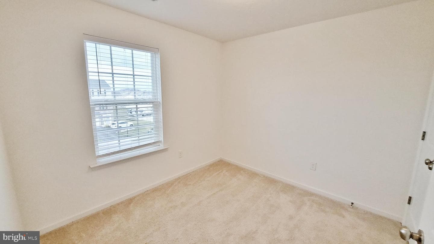 26 Holstein Drive photo 52