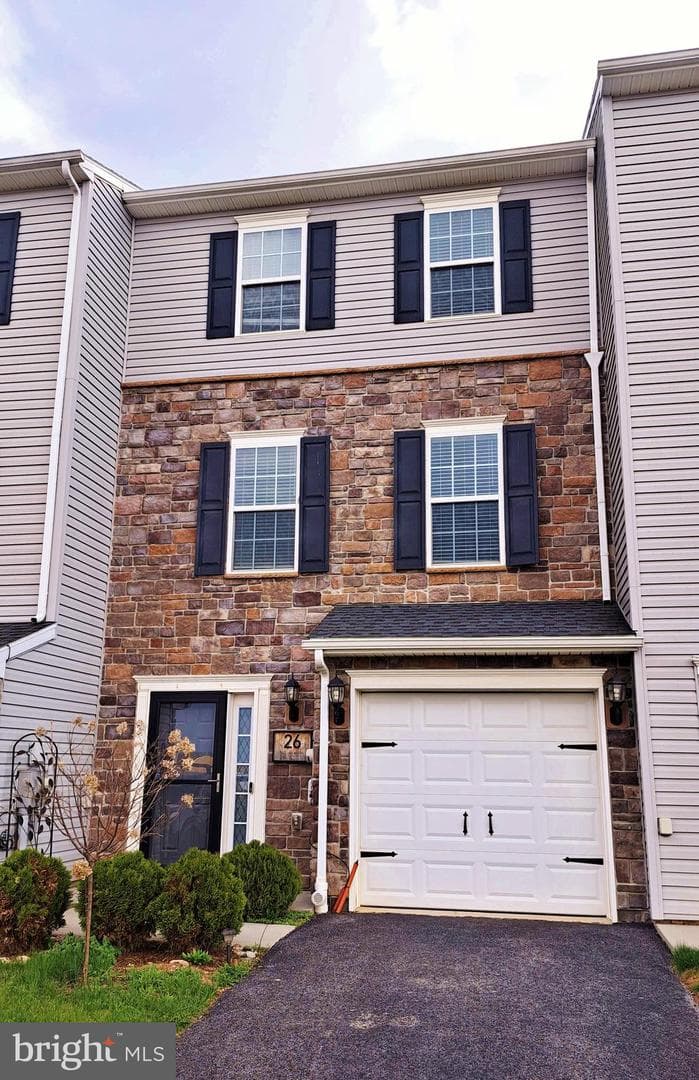 26 Holstein Drive photo 64
