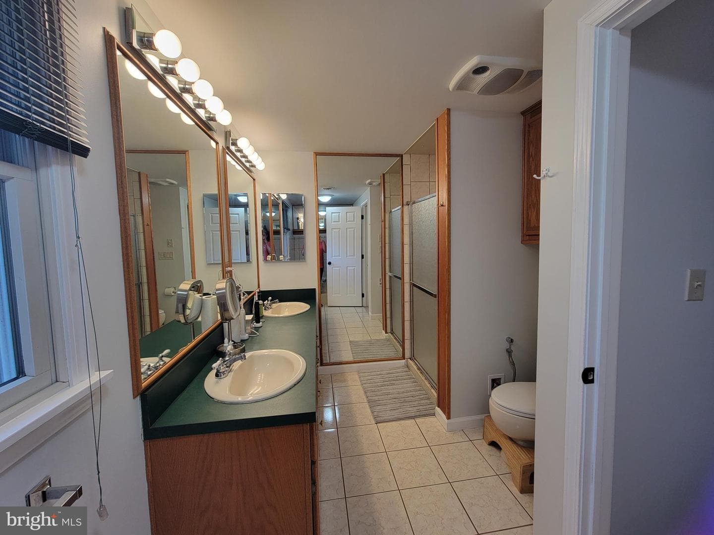 905 Bridgeton Road photo 22