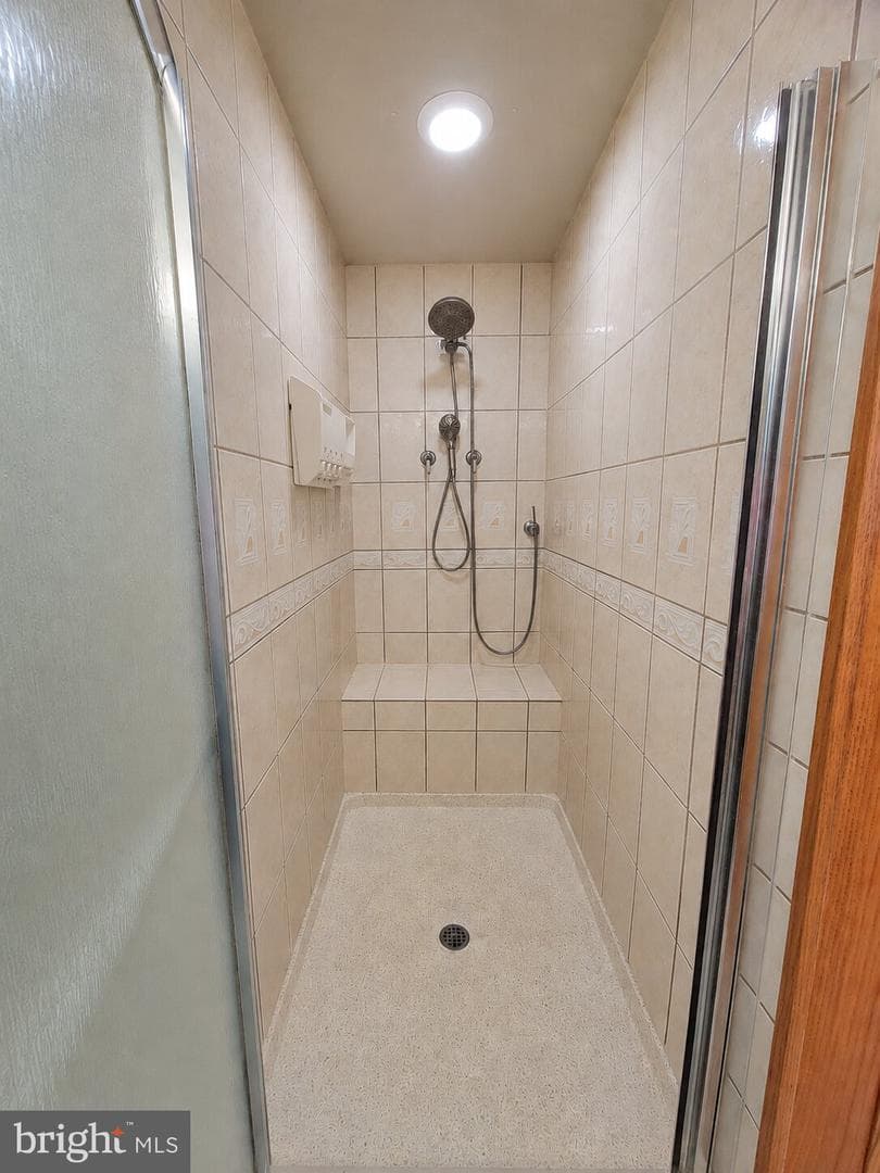 905 Bridgeton Road photo 24