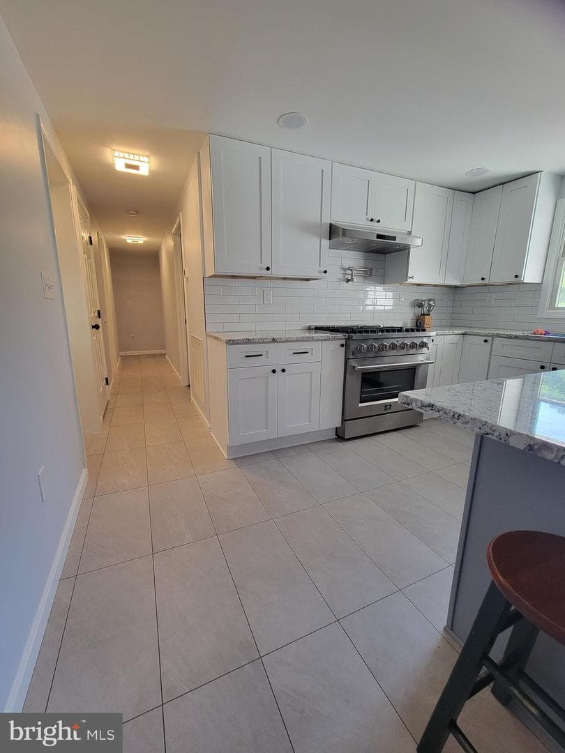 905 Bridgeton Road photo 5