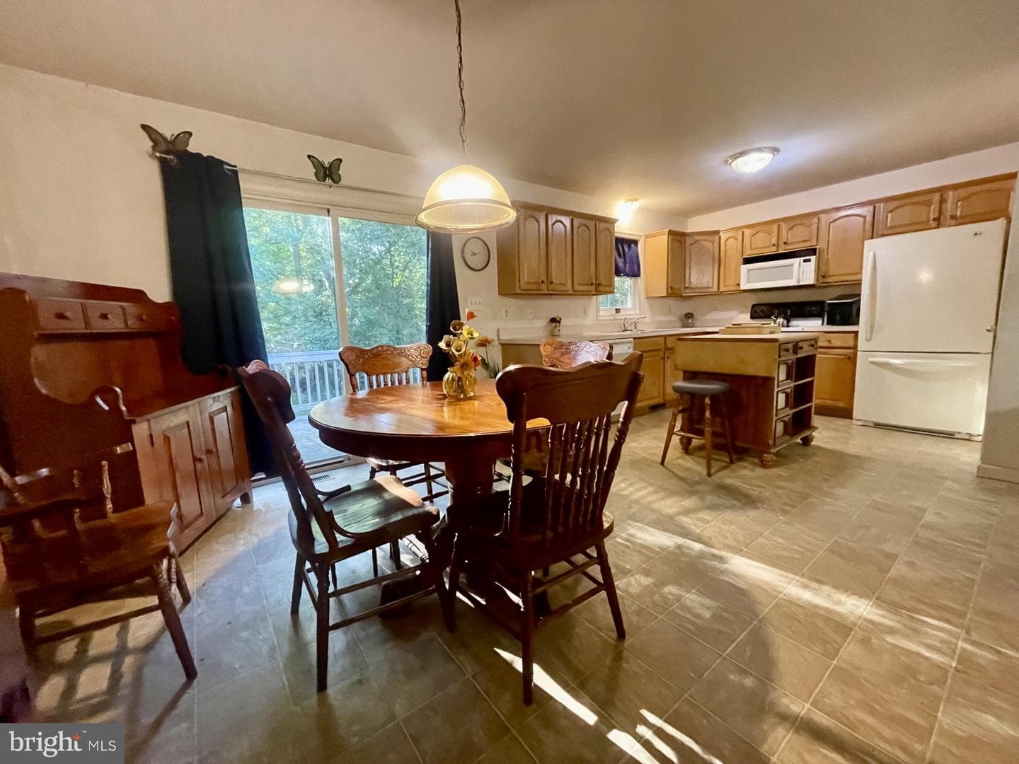 33 Highview Drive photo 3