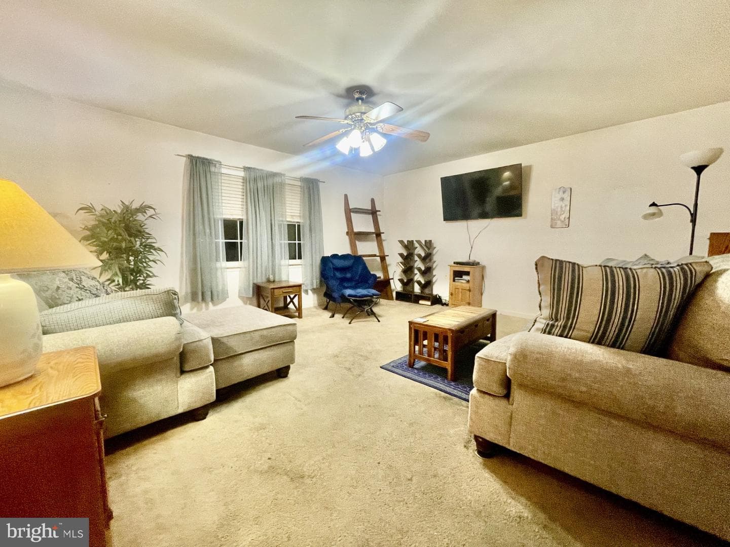 33 Highview Drive photo 6