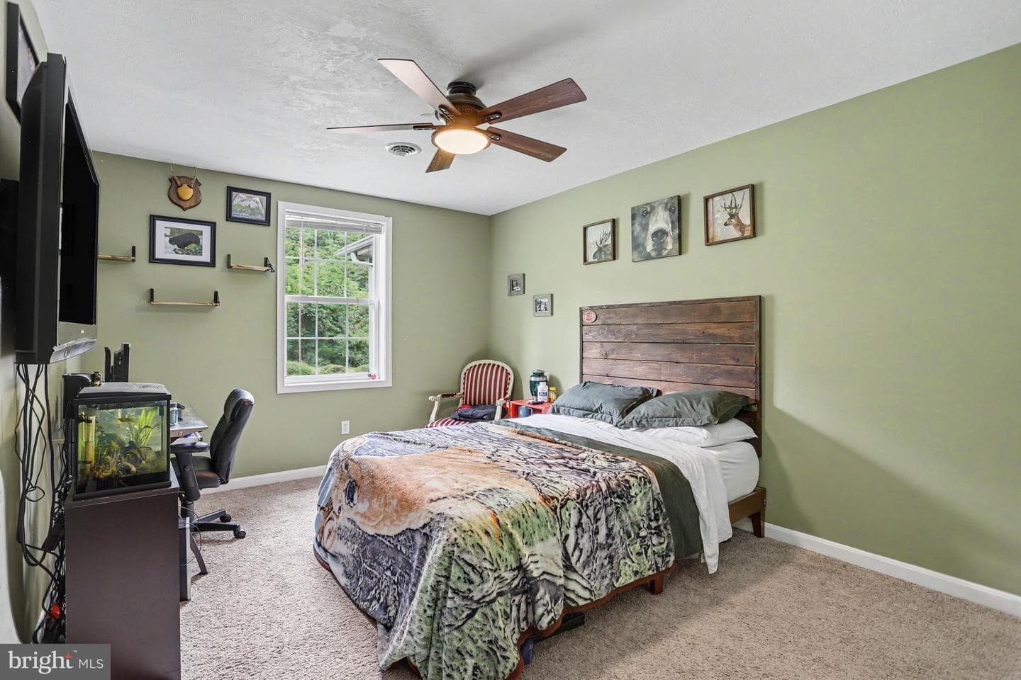 1100 S York photo 17