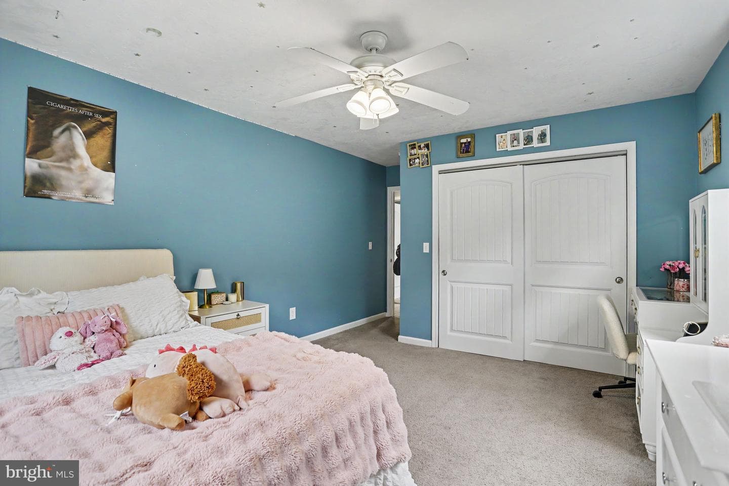 1100 S York photo 24