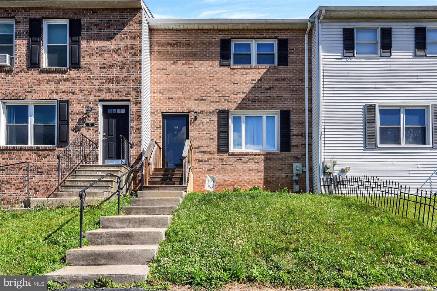 44 Rose Of Sharon Drive