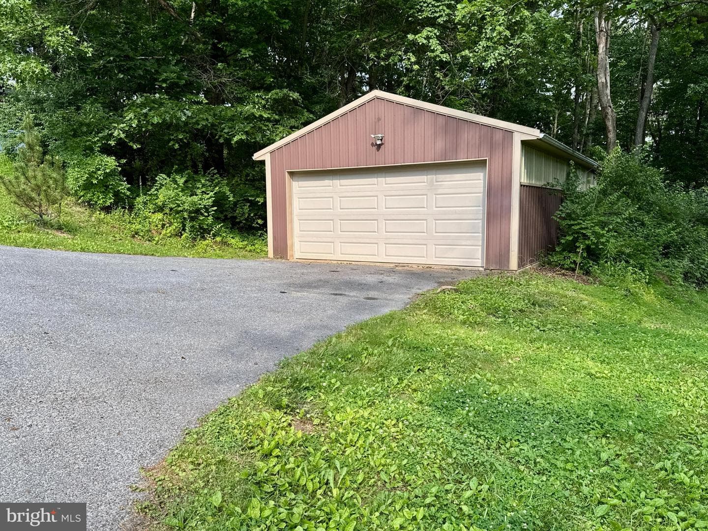 285 Husson Road photo 12