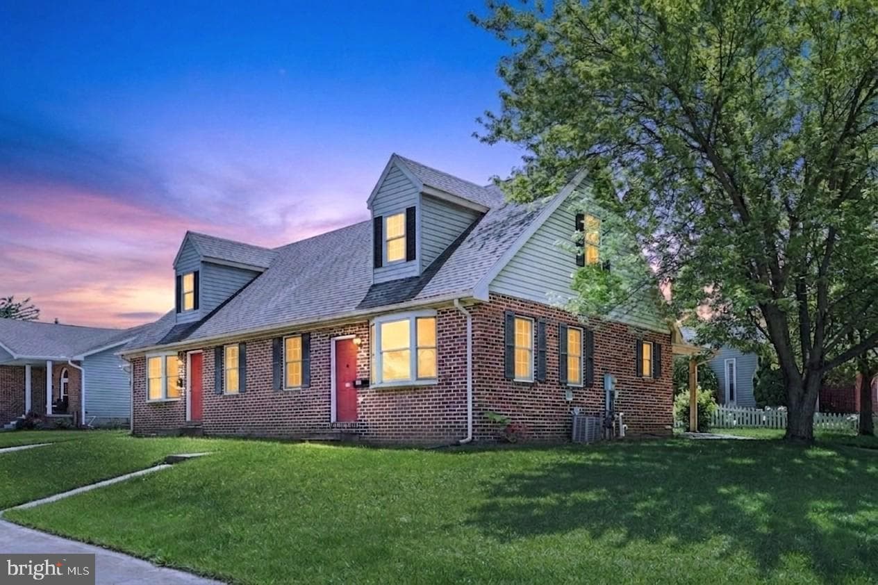 439 Grant Drive, Hanover