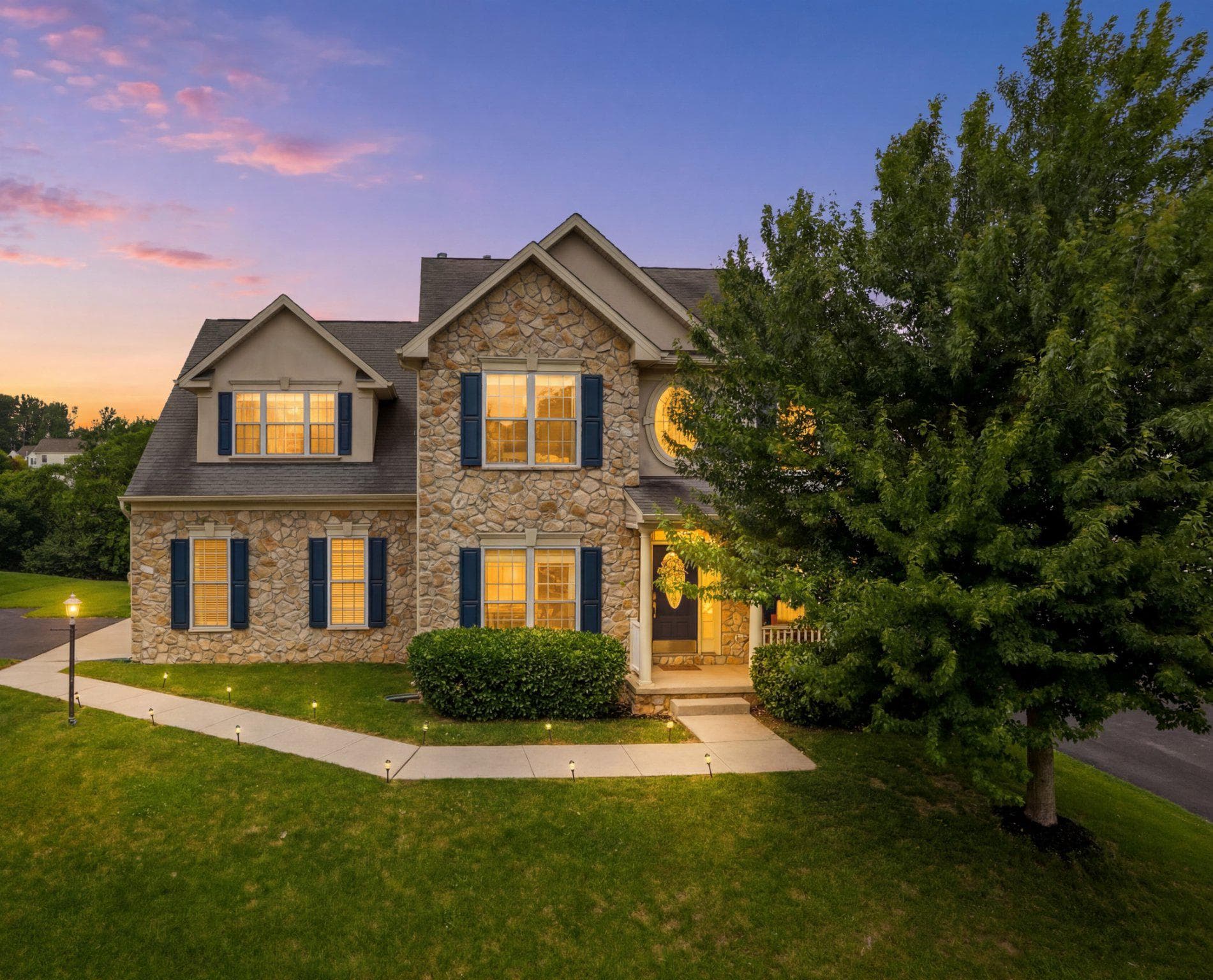 1042 Silver Maple Circle, Seven Valleys