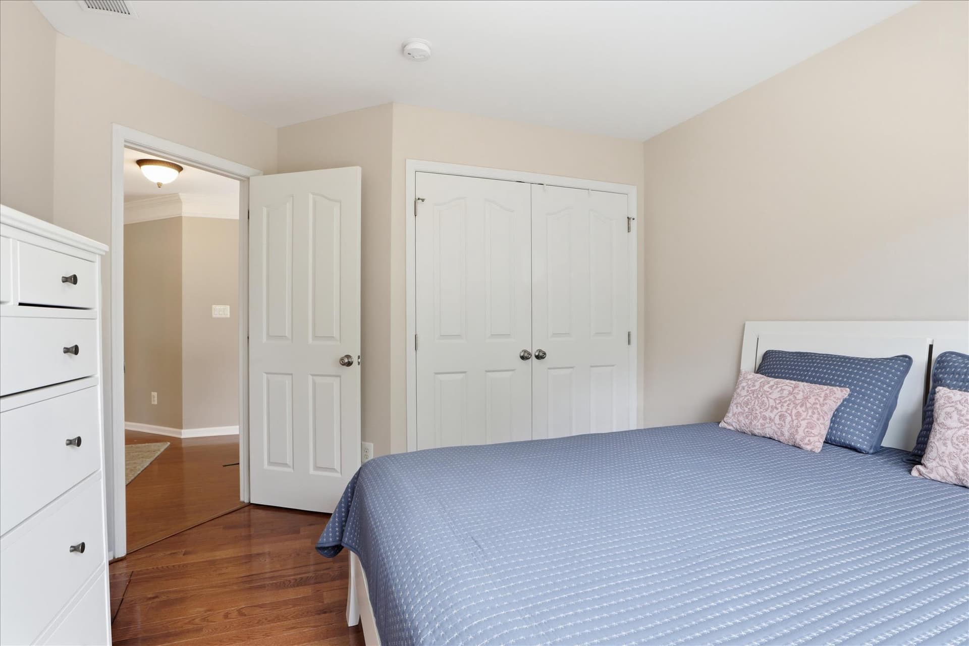 1042 Silver Maple Circle photo 33