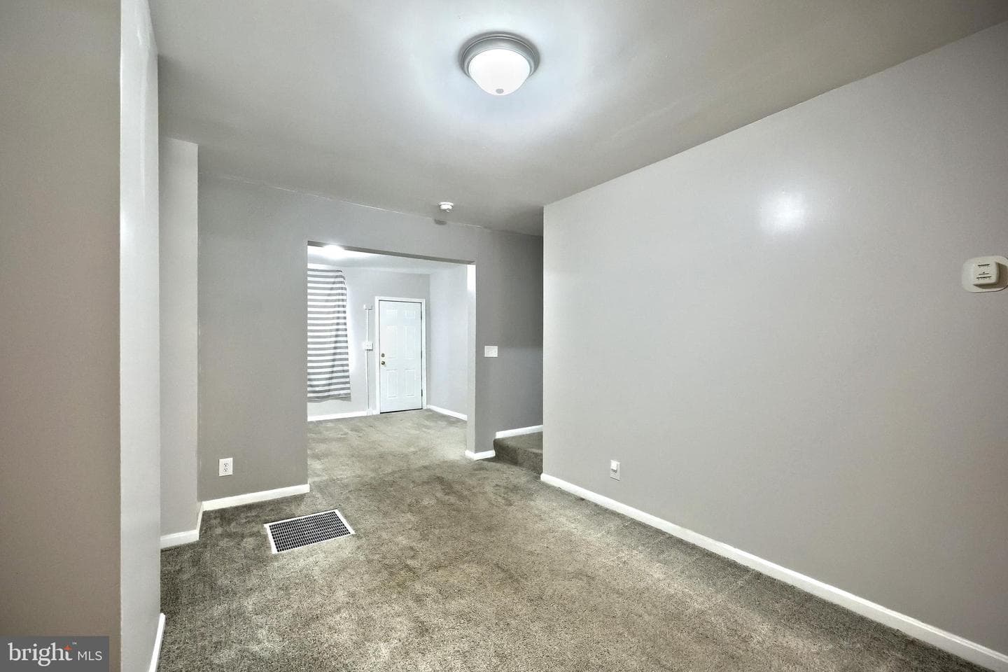 522 S Duke Street photo 7