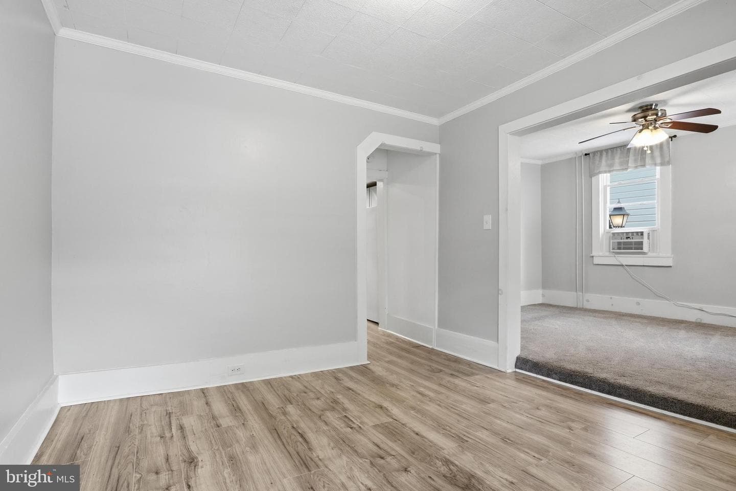 105 E Maple Street photo 7